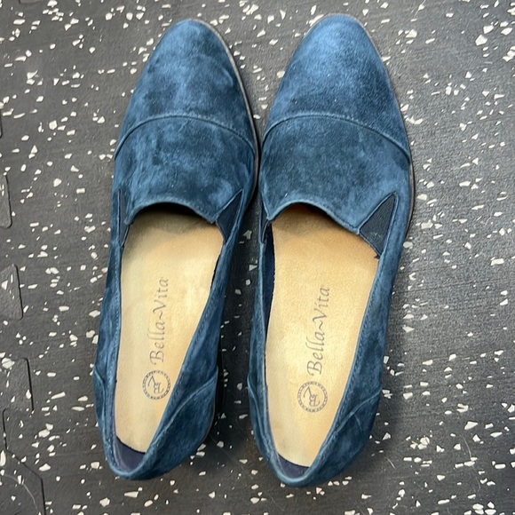 Bella Vita Shoes - Bella Vita Loafers Size 5 1/2